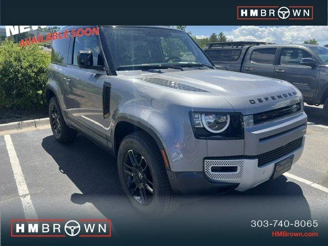 Used 2023  Land Rover S image 1