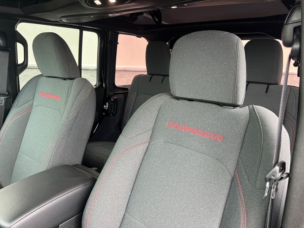 Used 2025 Black Jeep Rubicon image 13