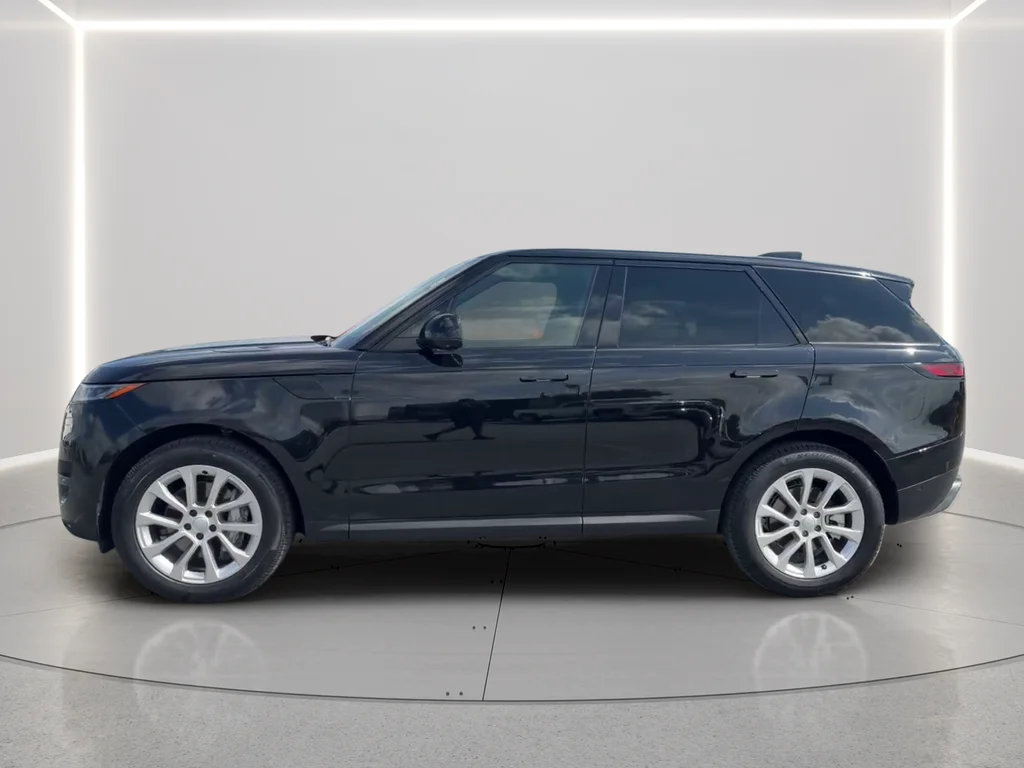 Used 2025 Black Land Rover SE image 8