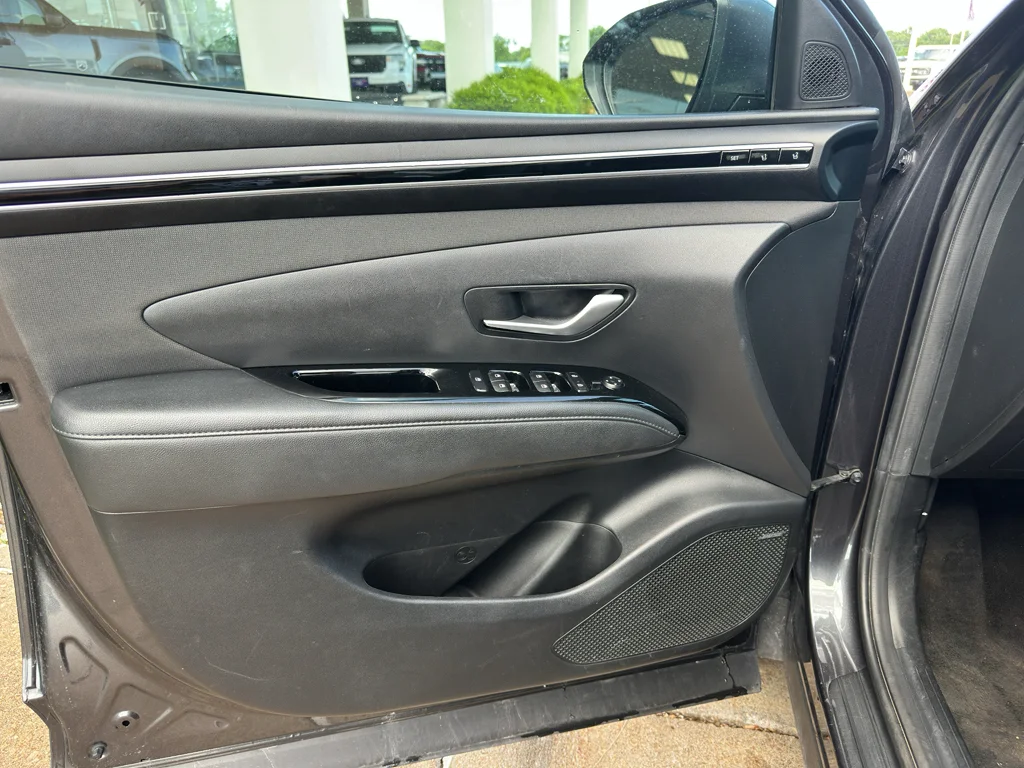 Used 2023 Gray Hyundai Limited image 10