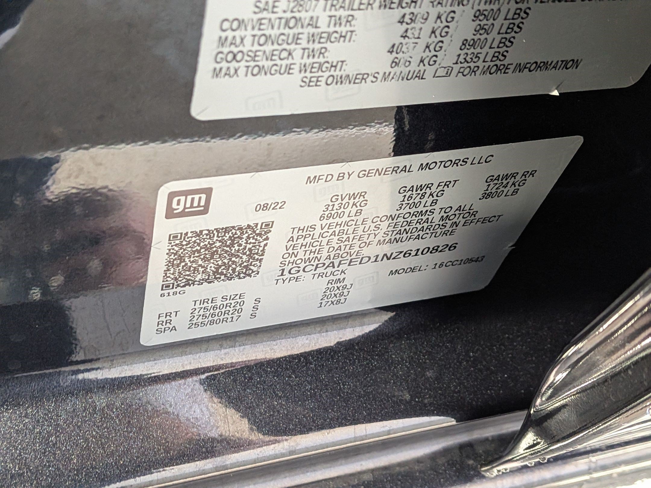 Used 2022 Dark Ash Metallic Chevrolet High Country image 34