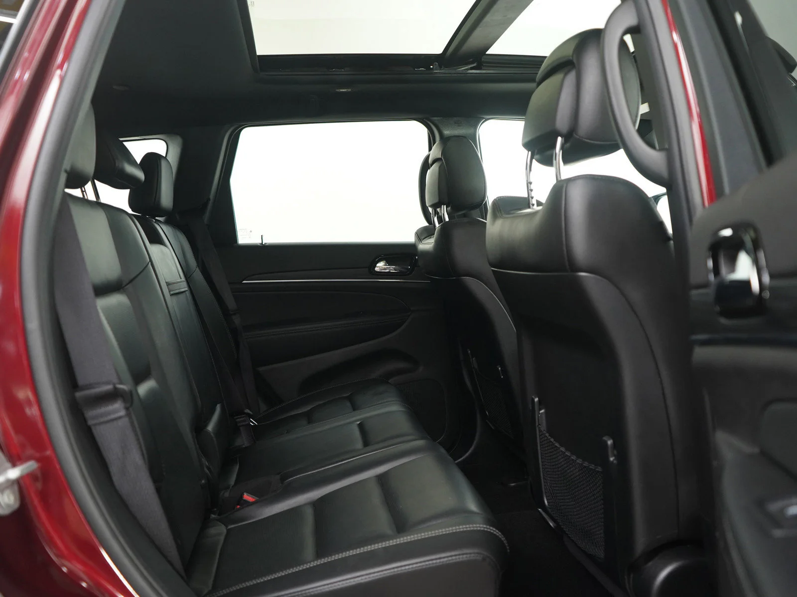 Used 2021 Velvet Red Pearlcoat Jeep Limited image 13