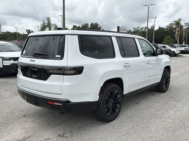 New 2026 Bright White Clear-Coat Exterior Paint Jeep Summit Obsidian image 4