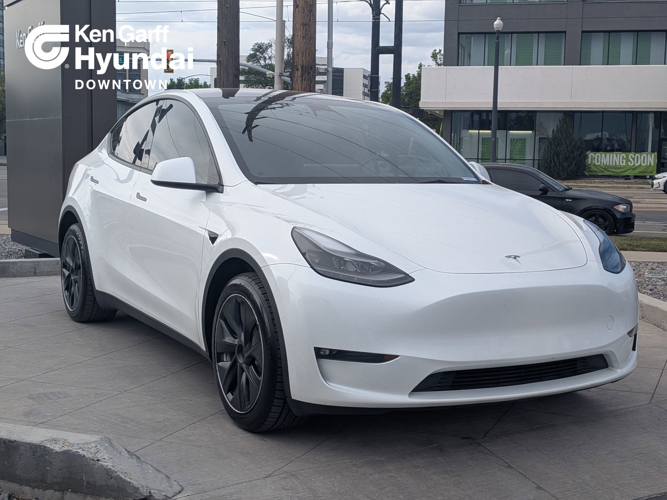 2023 Tesla Model Y Long Range Dual Motor All-Wheel Drive's photo