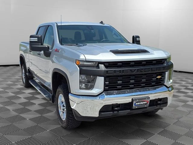 Used 2022 Silver Chevrolet WT image 7