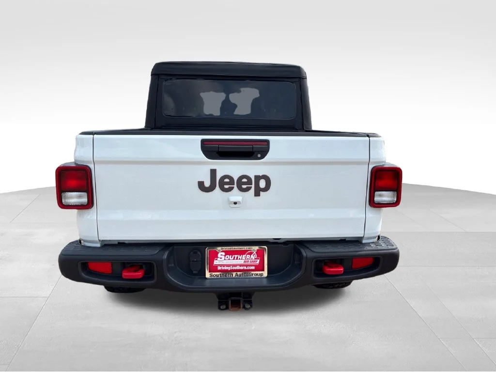 Used 2023 White Jeep Rubicon image 4