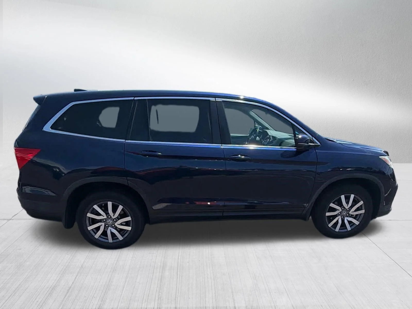 Used 2019 Obsidian Blue Pearl Honda EX-L image 5