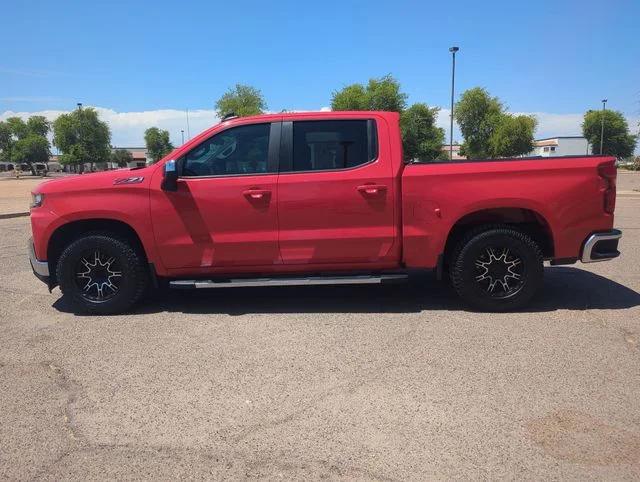 Used 2019 Red Chevrolet LT image 4
