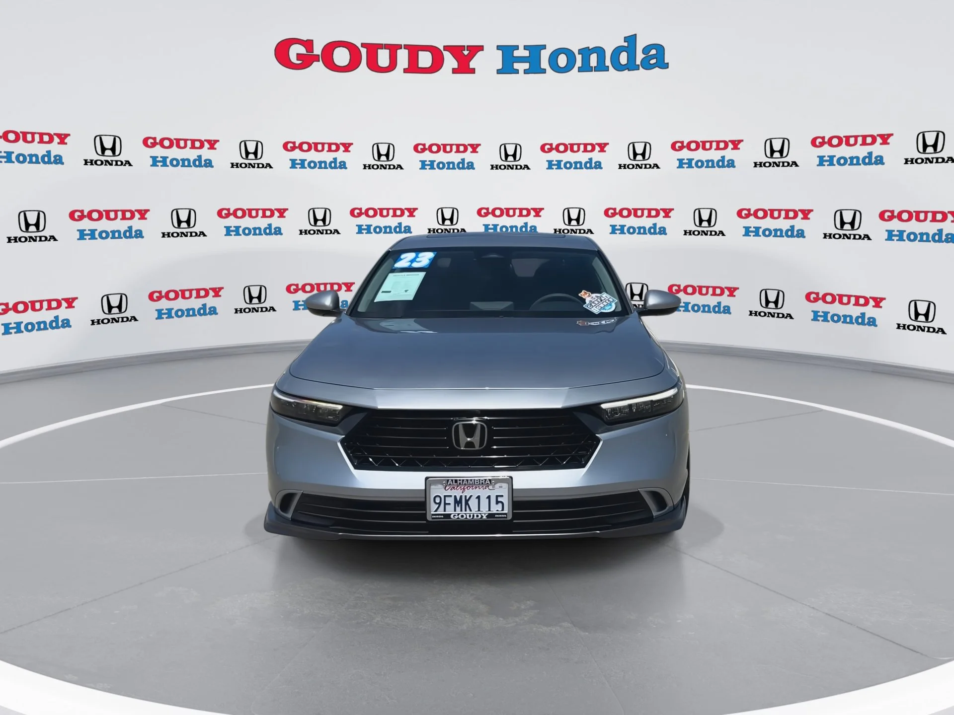 Used 2023 Lunar Silver Metallic Honda EX image 3