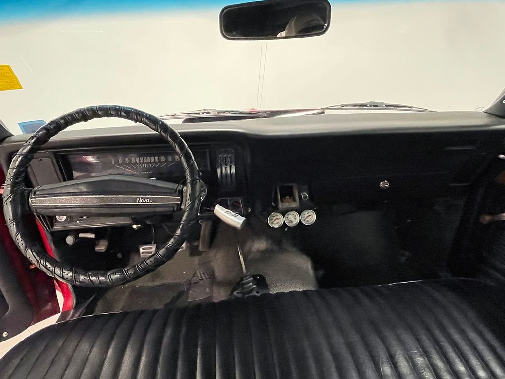 Used 1972 Red Chevrolet  image 78