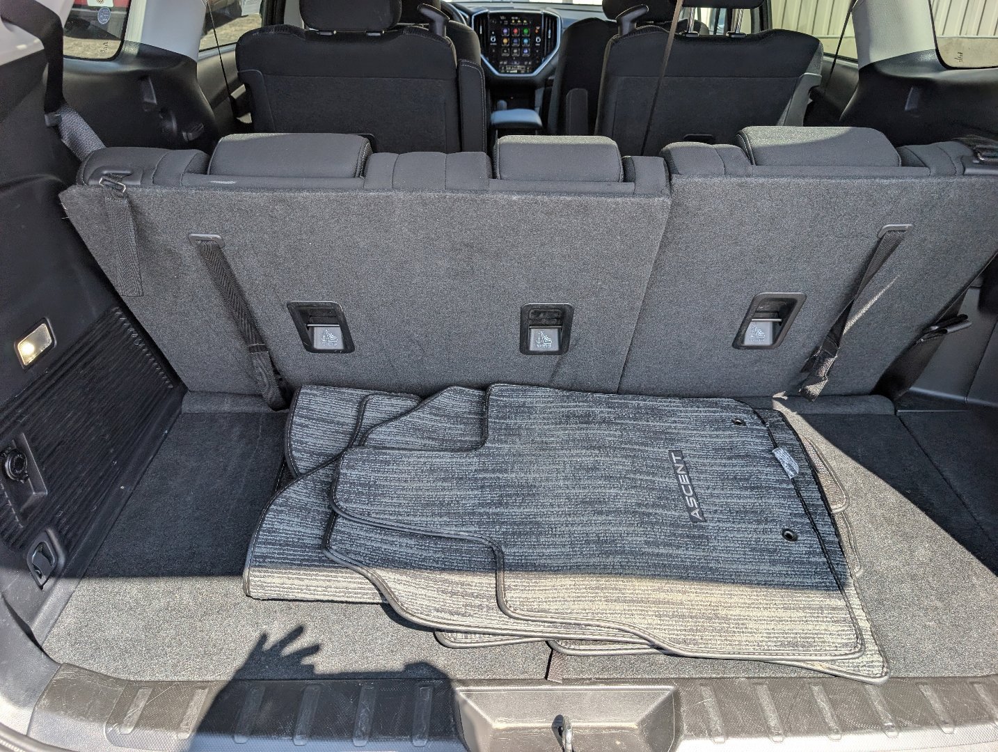 Used 2025 Cosmic Blue Pearl Subaru Premium image 25