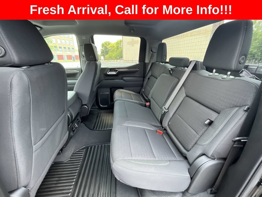 Certified Used 2024 Onyx Black GMC Elevation image 32