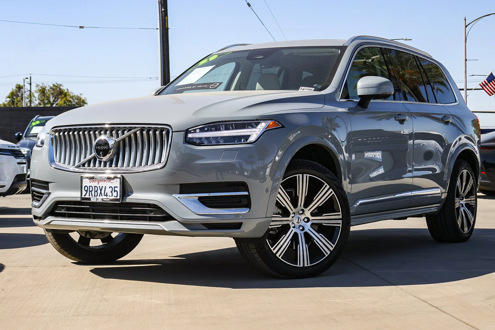2025 Volvo XC90 Plug-In Hybrid