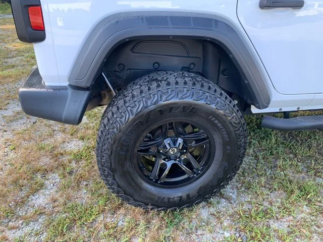 Used 2020 White Jeep Unlimited Sport S image 39