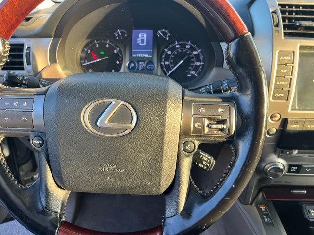 Used 2015 Beige Lexus 460 image 17