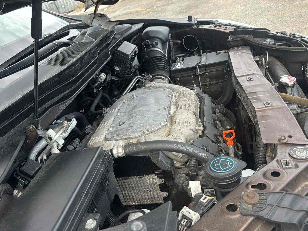 Used 2019 Canyon Bronze Metallic Acura Tech Pkg image 34
