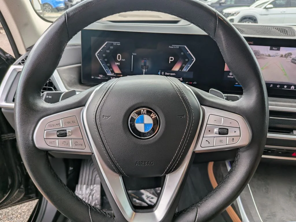 Used 2024 Black BMW xDrive40i image 26