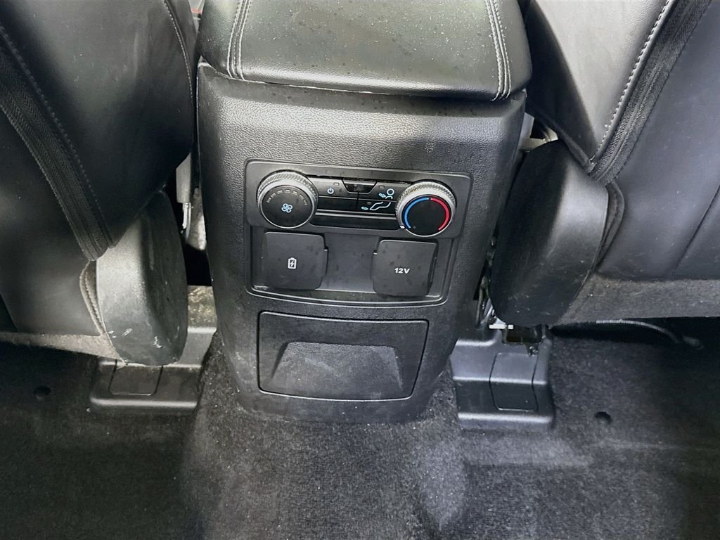 Used 2023 Agate Black Metallic Ford XLT image 25