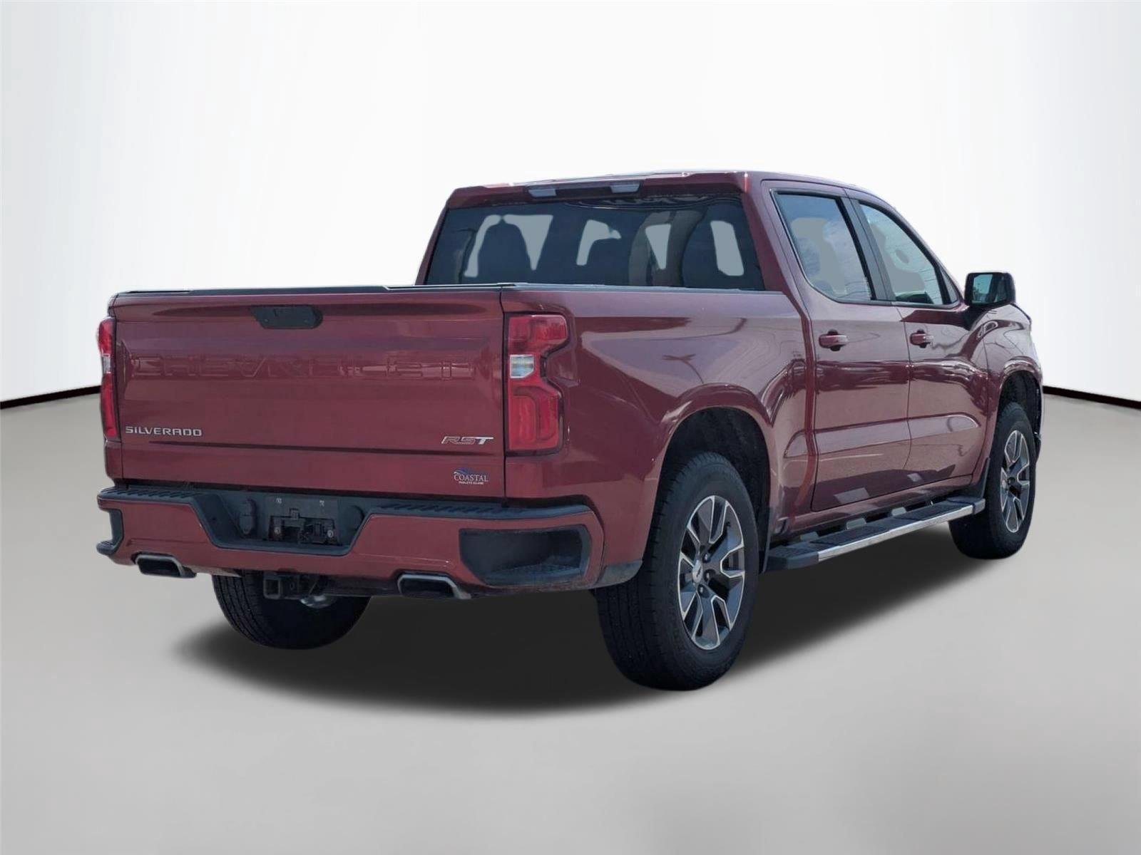 Used 2021 Cherry Red Tintcoat Chevrolet RST image 5
