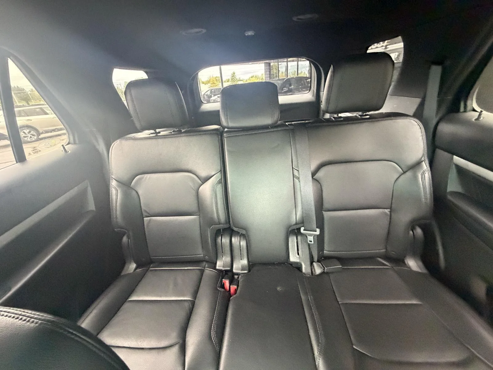Used 2016 Ruby Red Metallic Tinted Clearcoat Ford XLT image 24