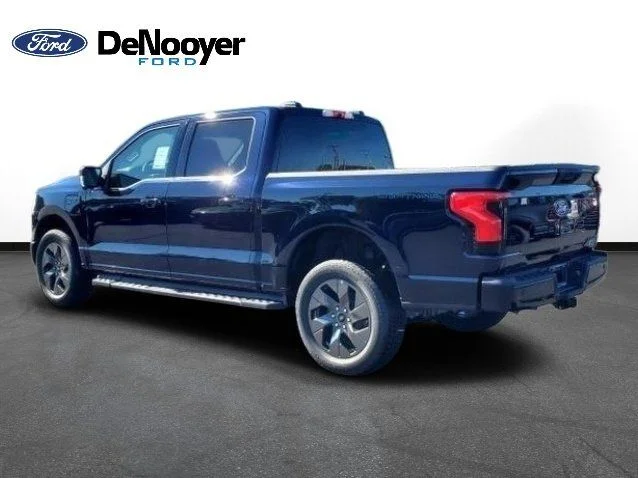 New 2025 Blue Ford Flash image 4