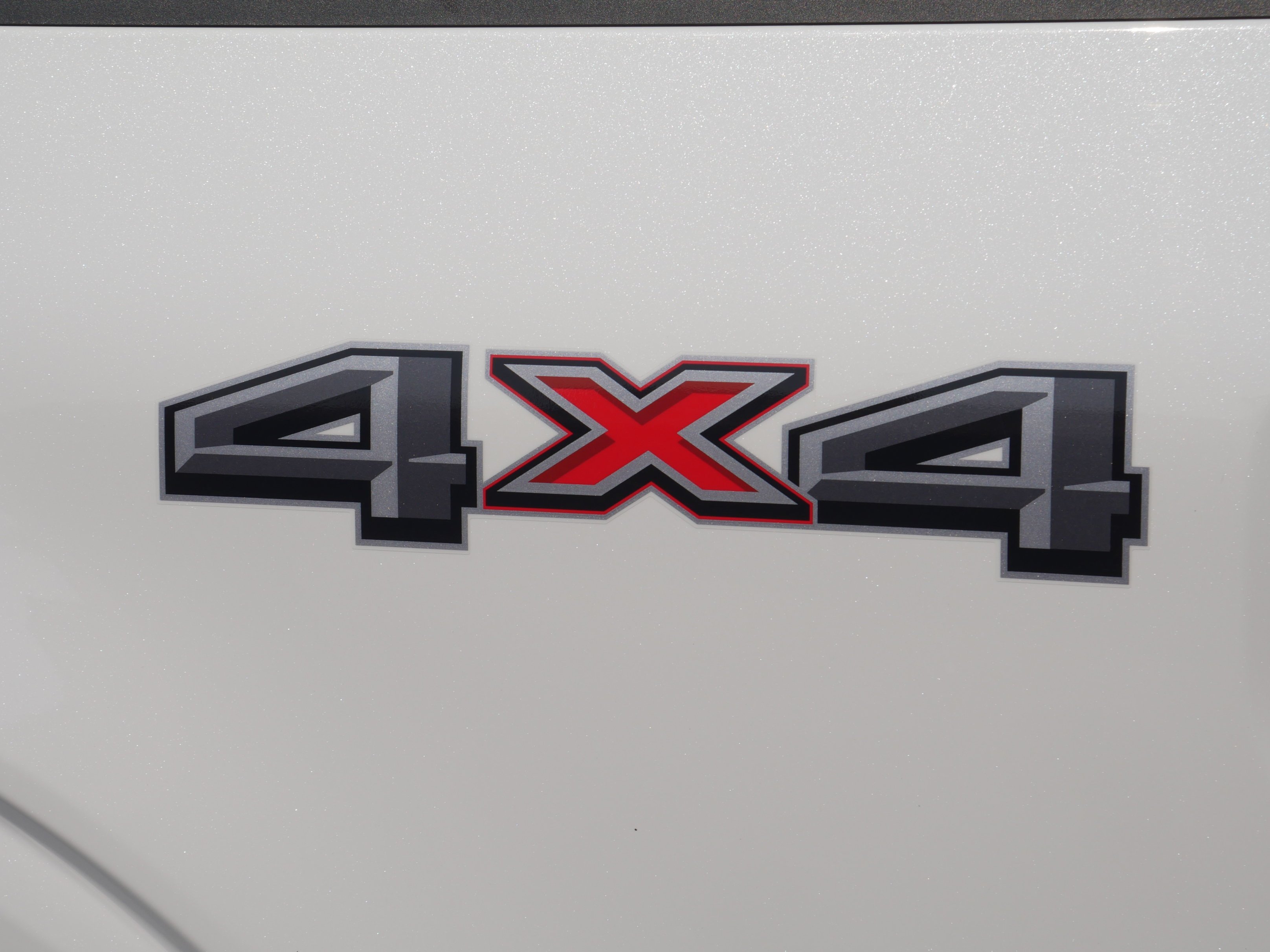Used 2023 Star White Metallic Tri-Coat Ford Platinum image 21