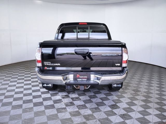 Used 2013 Black Toyota Base image 7