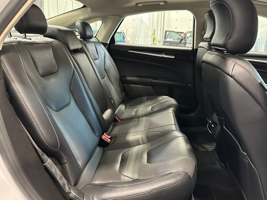 Used 2019 White Ford Titanium image 32
