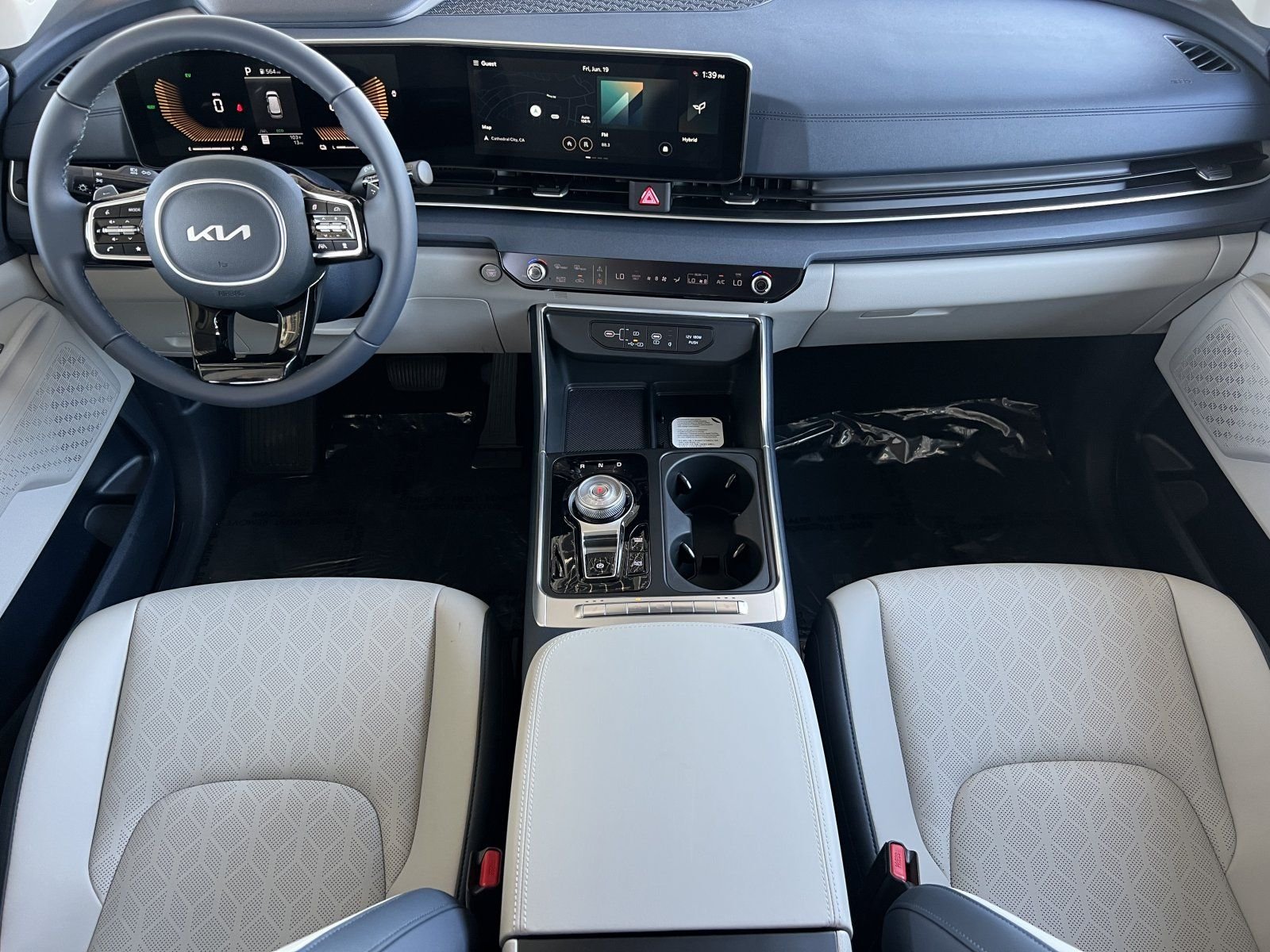 New 2026 Ivory Silver Kia EX image 13