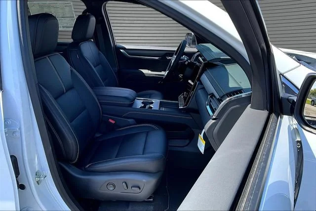 2026 GMC Acadia Elevation - Photo 10