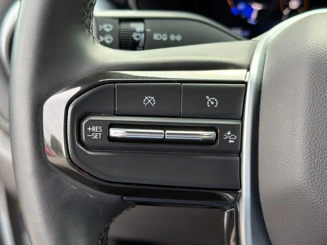 Used 2025 Summit White Chevrolet WT/LT image 24