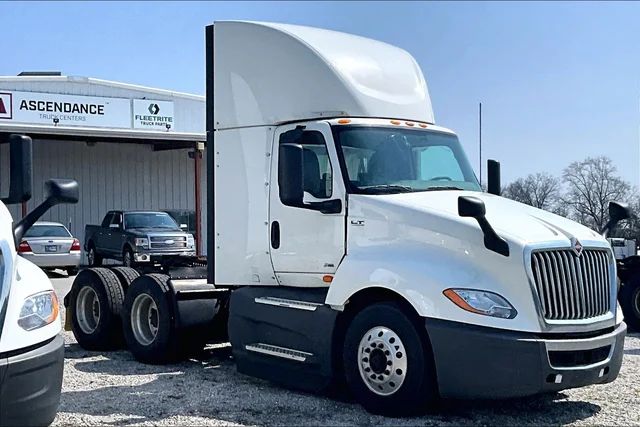 2021 International LT625 6x4 