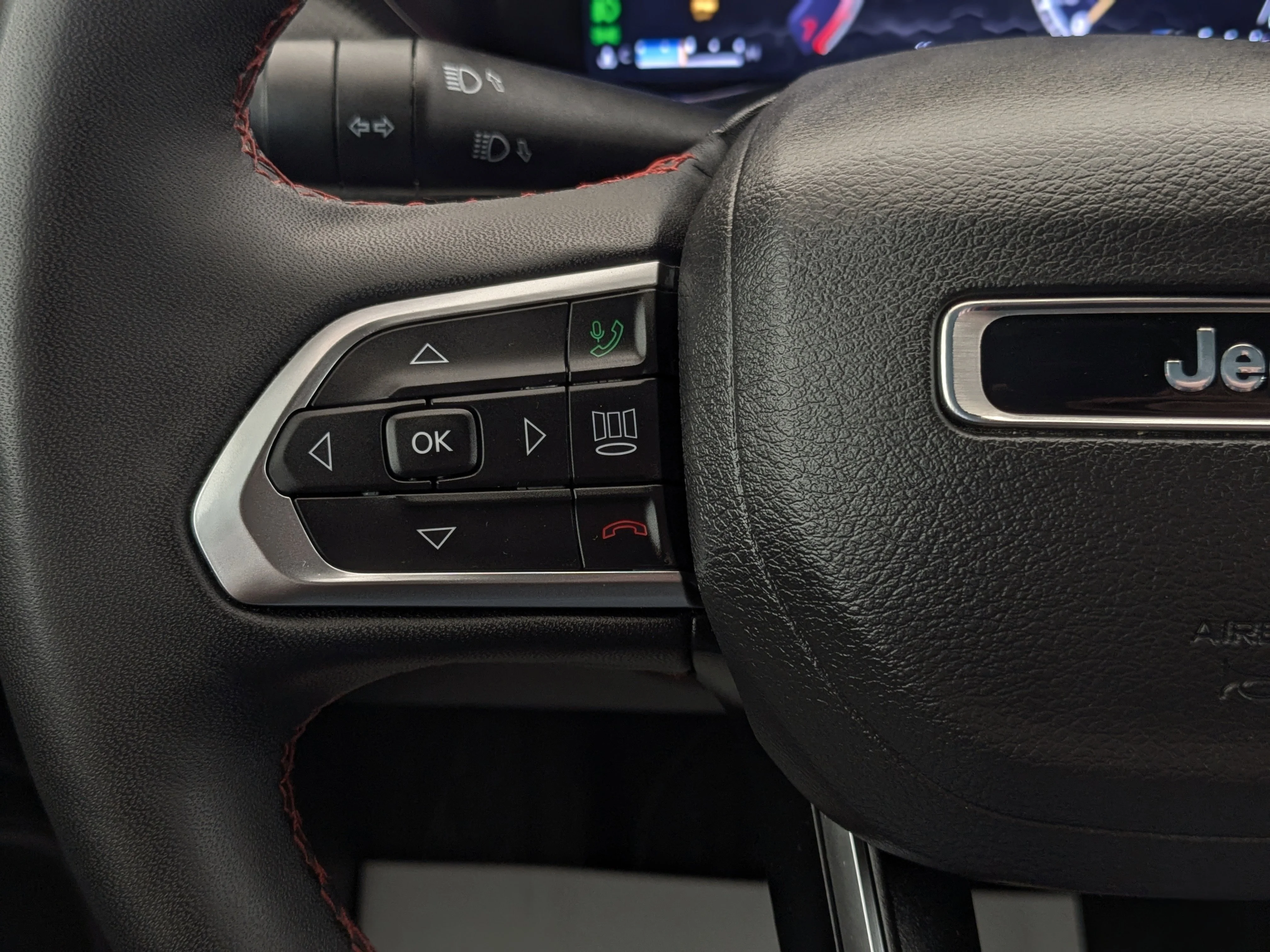 Used 2024 Black Jeep Trailhawk - Sun & Sound Group - Dual Pane Sunroof - Leather - NAV & More image 17
