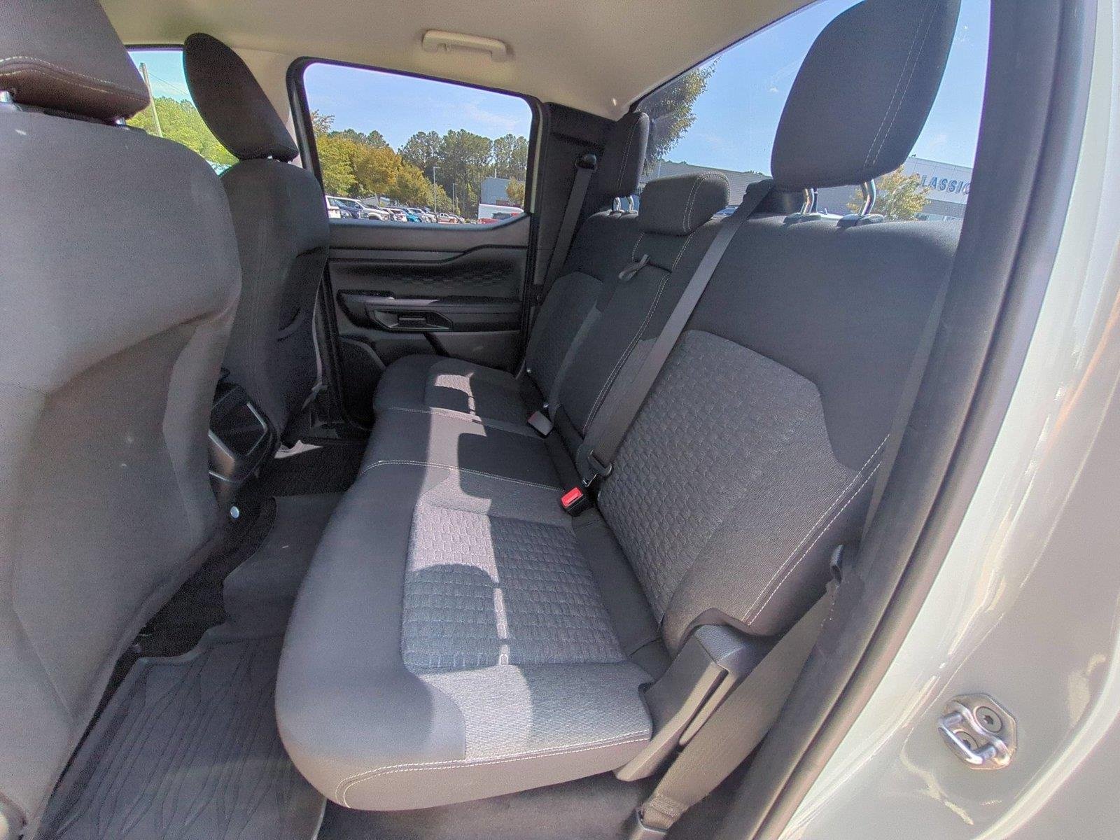 Used 2024 Cactus Gray Ford XL image 30