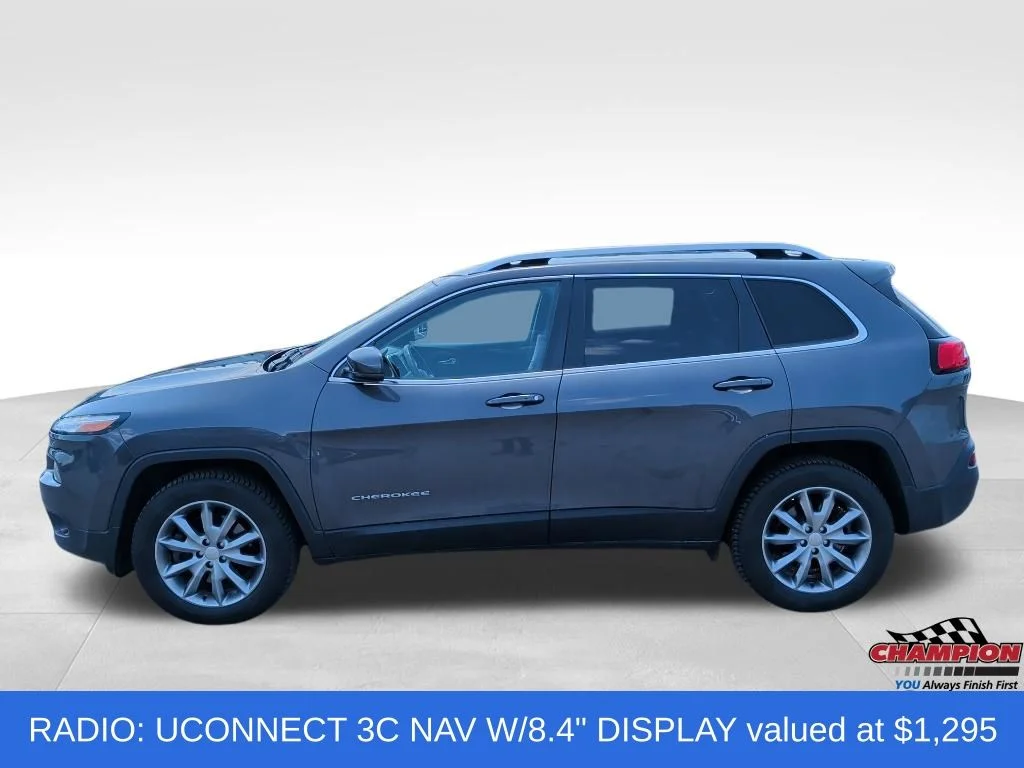 Used 2018 Gray Jeep Limited image 3