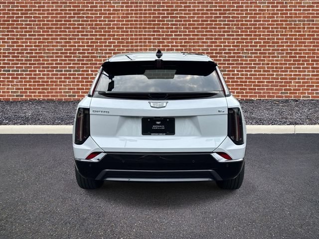 2027 Cadillac OPTIQ Sport photo 4