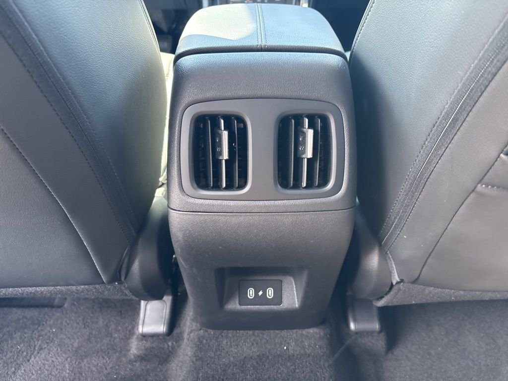 Certified Used 2025 Gray Hyundai SEL Convenience image 29