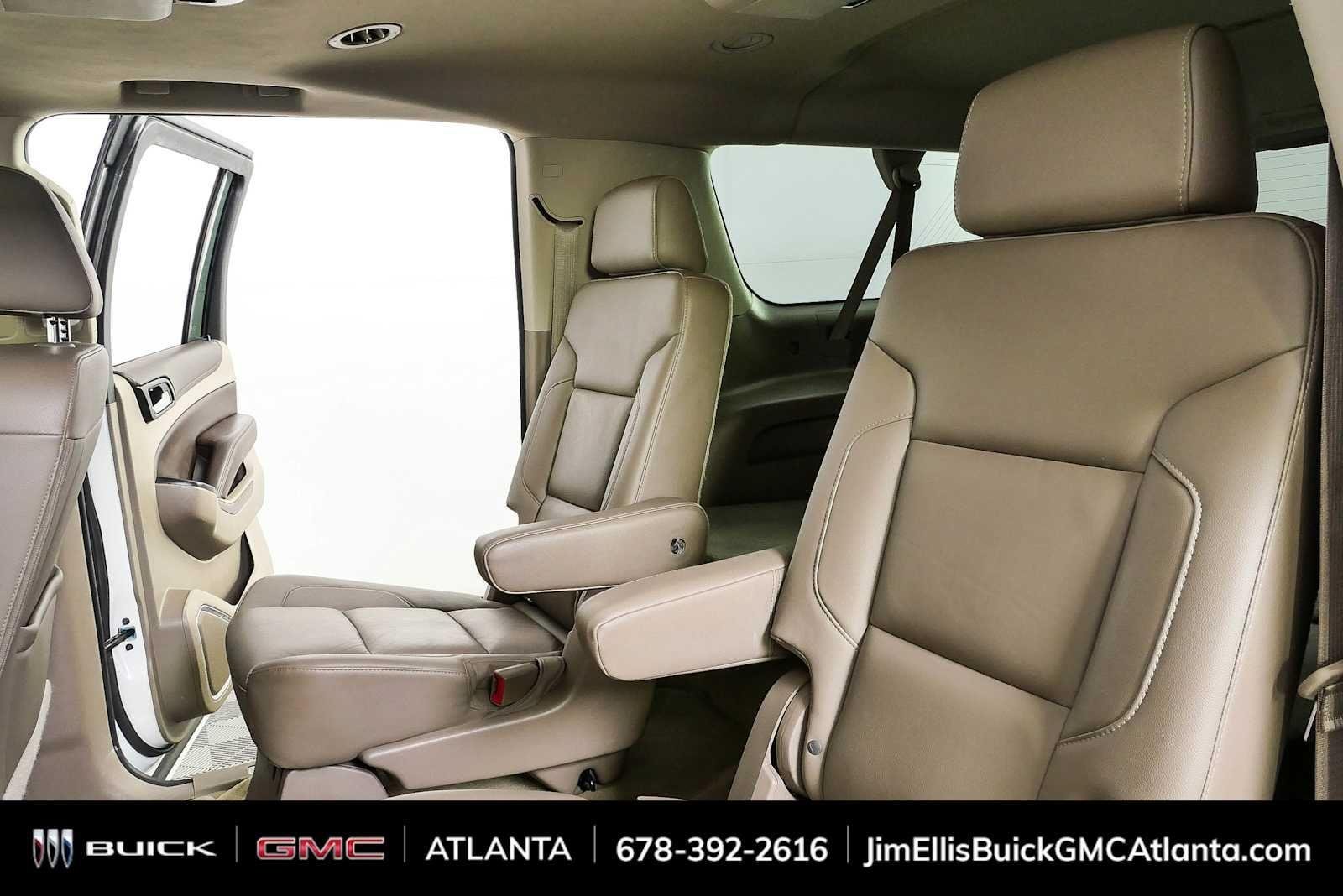 Used 2016 IRIDESCENT PEARL TRICOAT Chevrolet LT image 22
