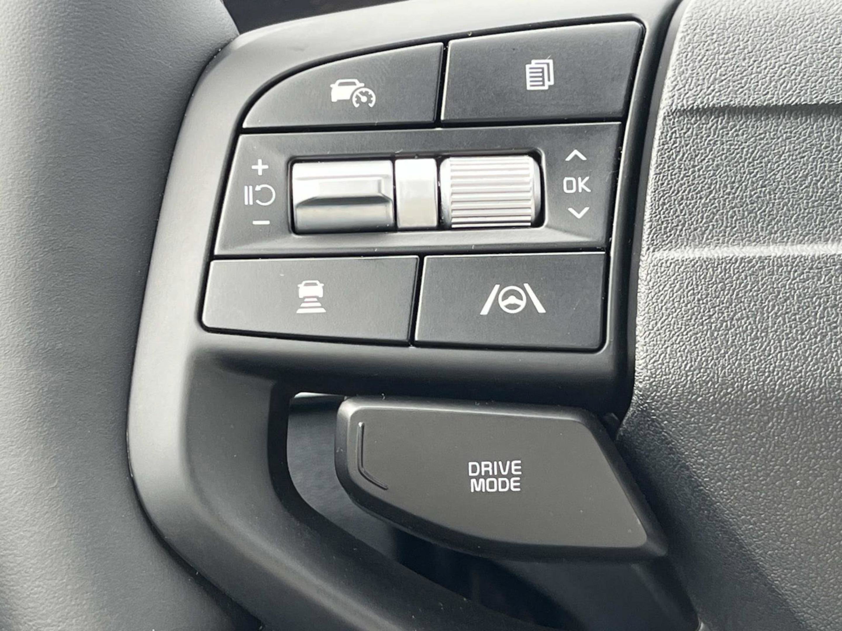 New 2026 Ebony Black Kia EX image 27