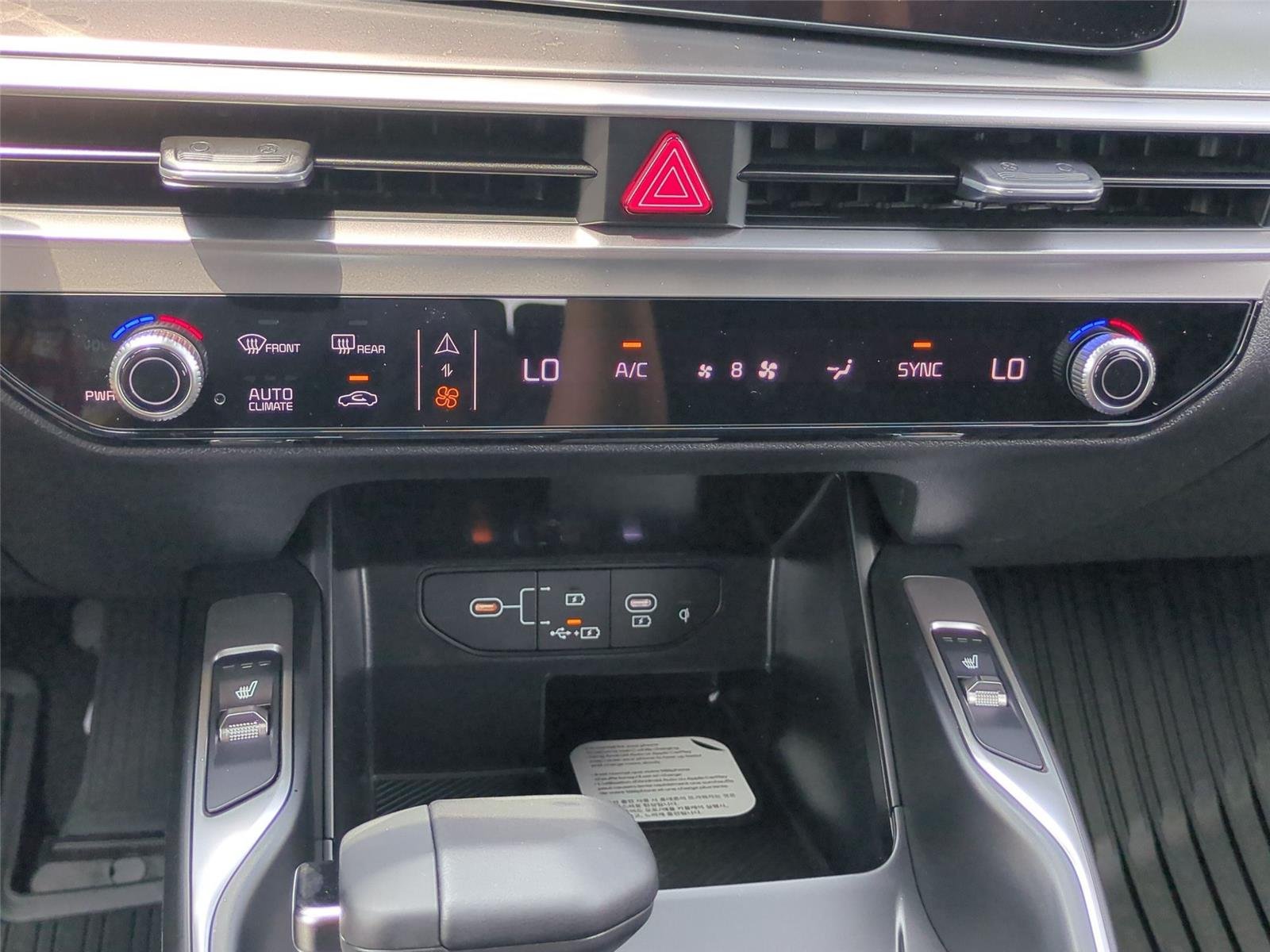 New 2026 Glacial White Kia S image 27