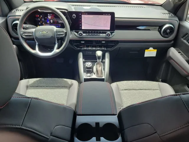 2026 Chevrolet Colorado Z71 - Photo 15