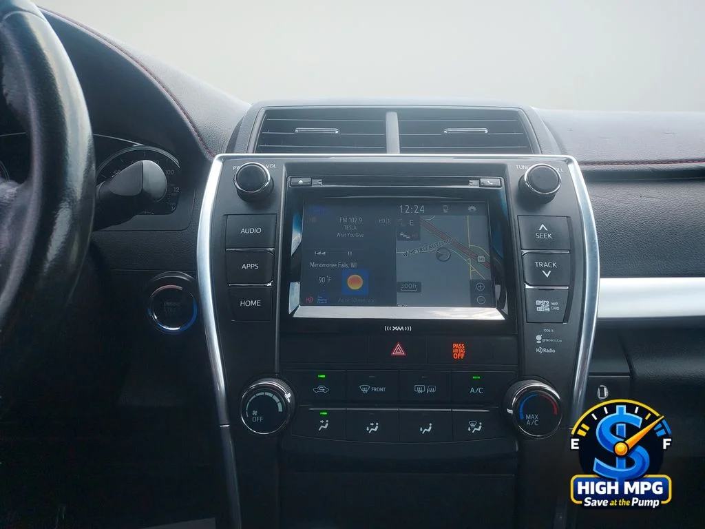 Used 2016 Gray Toyota SE image 13