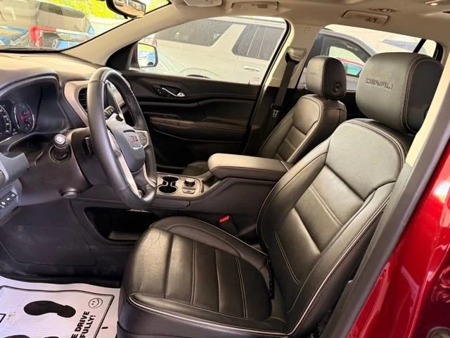 2023 GMC Acadia Denali - Photo 13