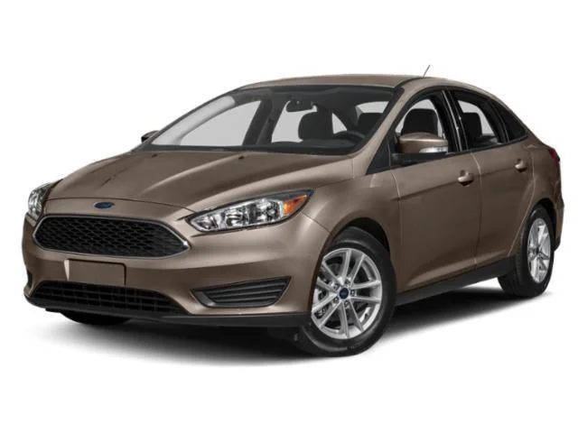 Used 2018 Shadow Black Ford SE image 1
