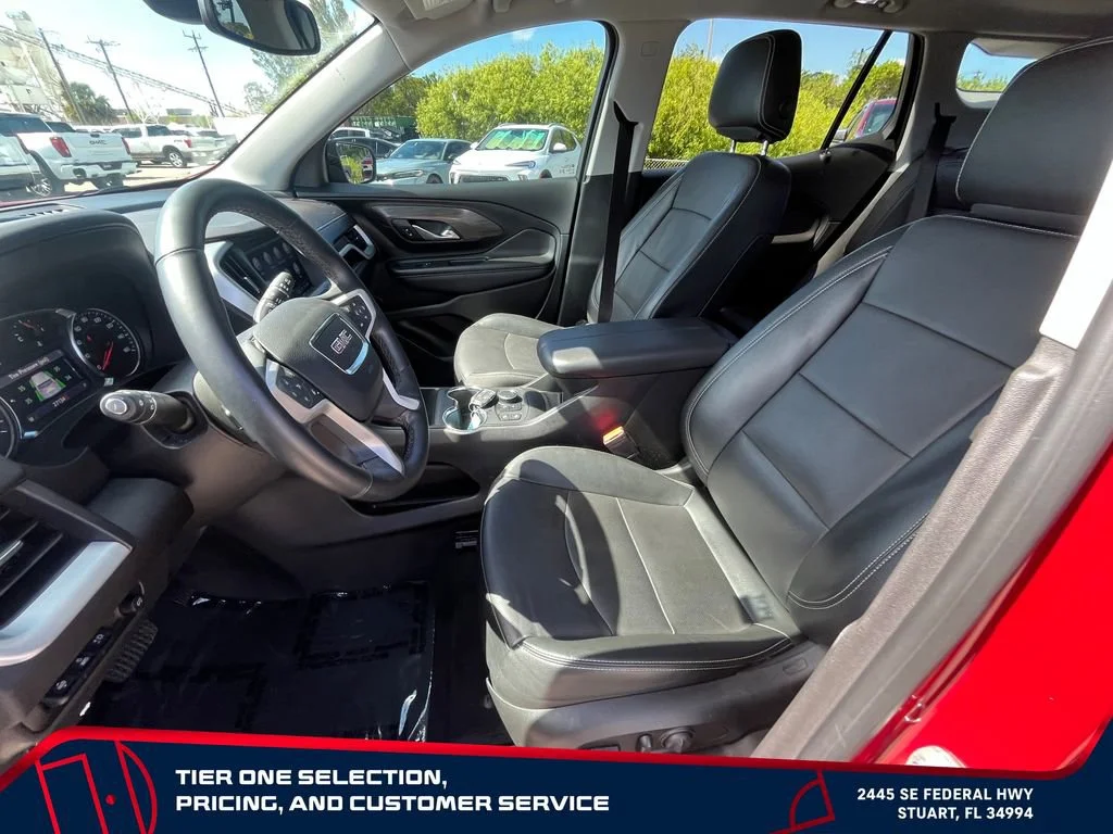 Used 2023 Volcanic Red Tintcoat GMC SLT image 10