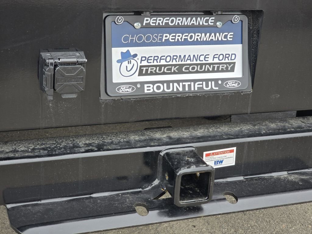 2025 Ford F-550 Super Duty Chassis Cab XL - Photo 31