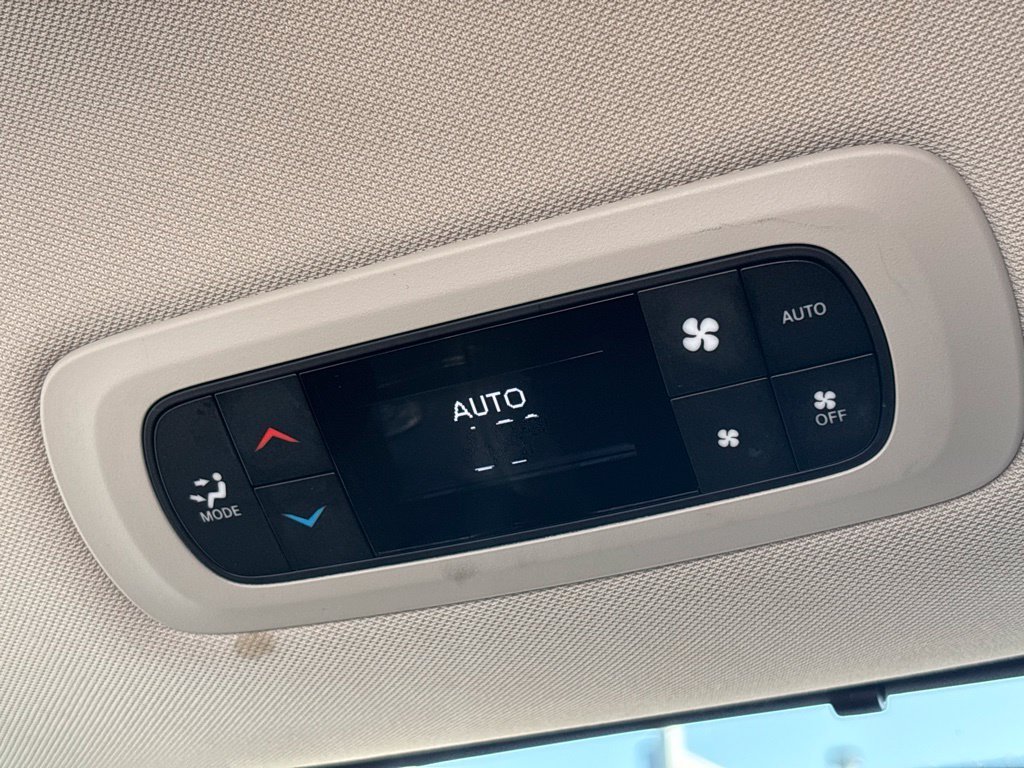 Used 2024 White Chrysler Touring L image 17
