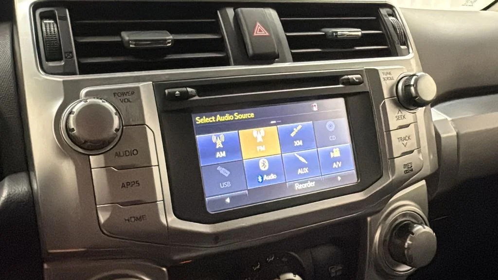 Used 2015 Red Toyota SR5 image 18