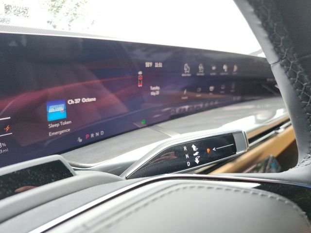 2025 Cadillac Escalade IQ Sport 2 - Photo 35