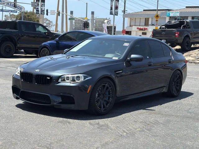 2014 BMW M5 Base